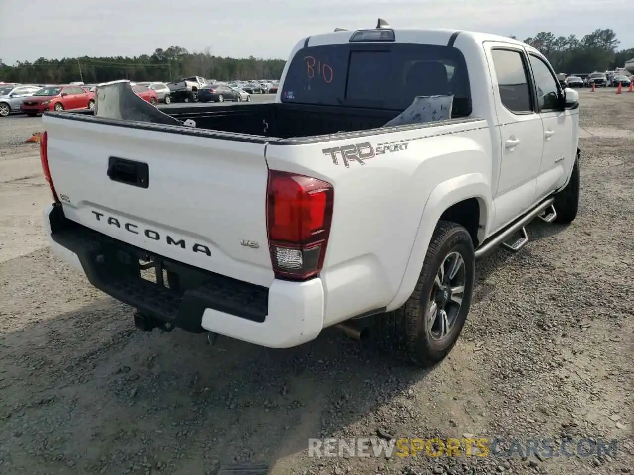 4 Photograph of a damaged car 3TMAZ5CN6KM105317 TOYOTA TACOMA 2019