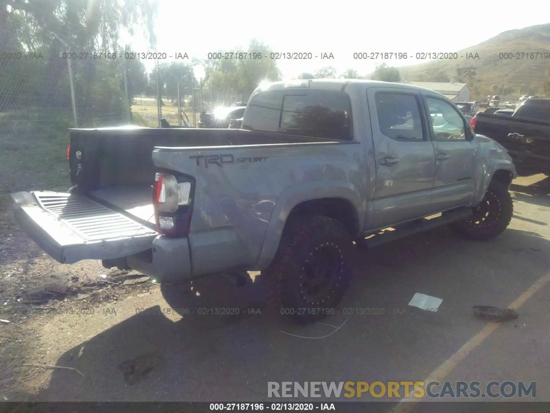 4 Фотография поврежденного автомобиля 3TMAZ5CN6KM108900 TOYOTA TACOMA 2019