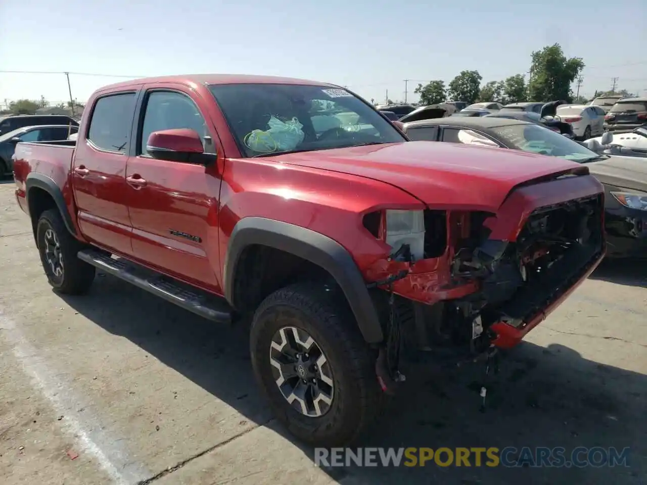 1 Photograph of a damaged car 3TMAZ5CN6KM113563 TOYOTA TACOMA 2019