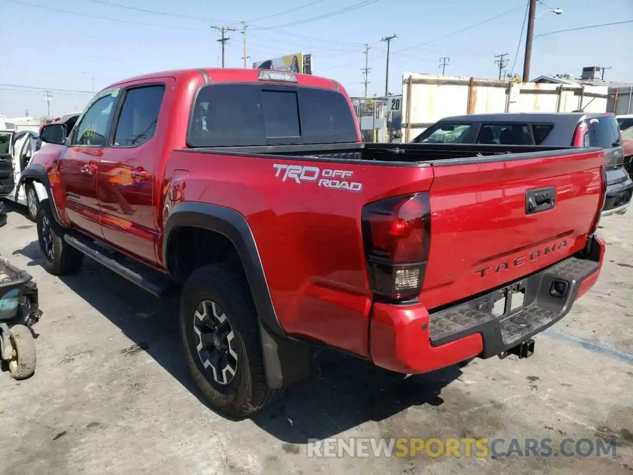 3 Photograph of a damaged car 3TMAZ5CN6KM113563 TOYOTA TACOMA 2019