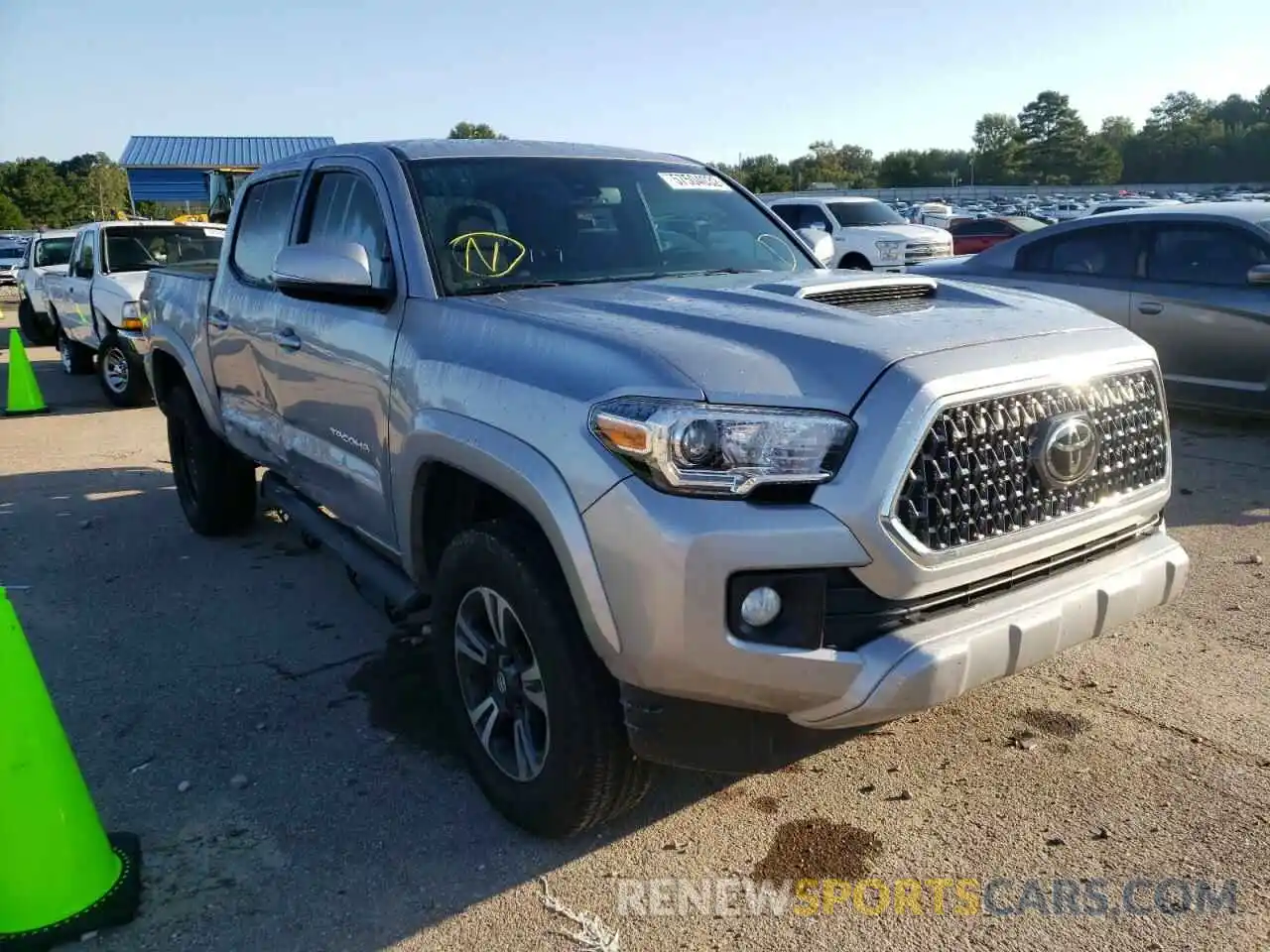 1 Фотография поврежденного автомобиля 3TMAZ5CN6KM113661 TOYOTA TACOMA 2019