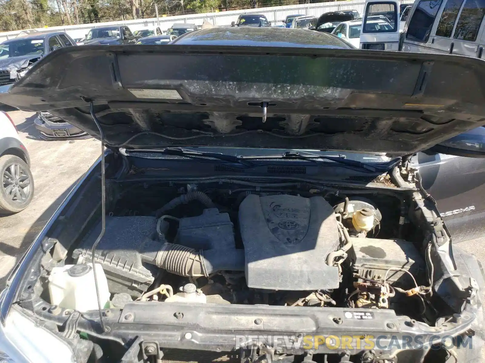 7 Photograph of a damaged car 3TMAZ5CN7KM081500 TOYOTA TACOMA 2019