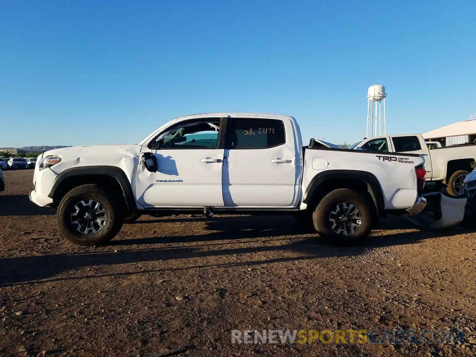 9 Photograph of a damaged car 3TMAZ5CN7KM082288 TOYOTA TACOMA 2019