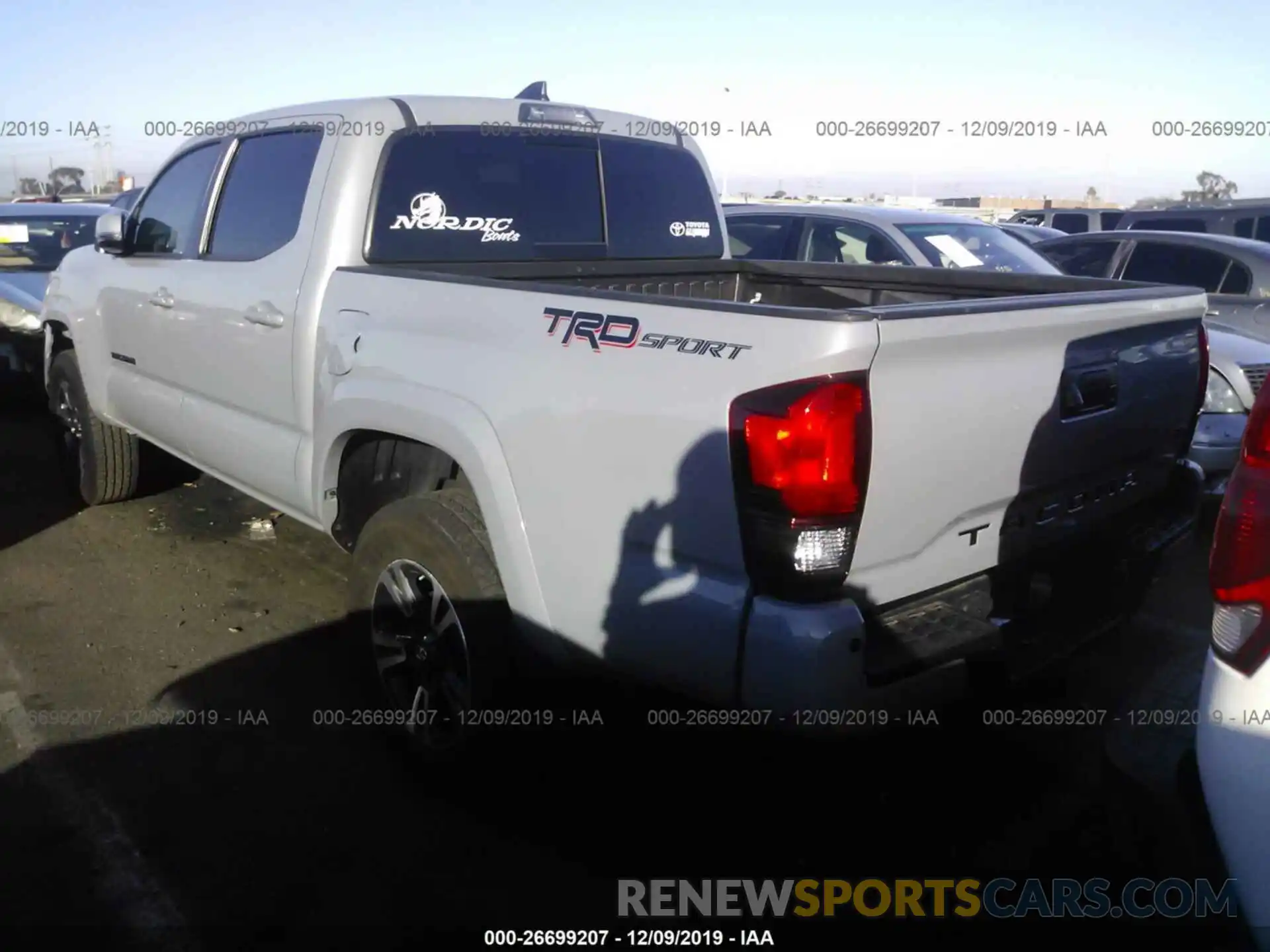 3 Photograph of a damaged car 3TMAZ5CN7KM084106 TOYOTA TACOMA 2019