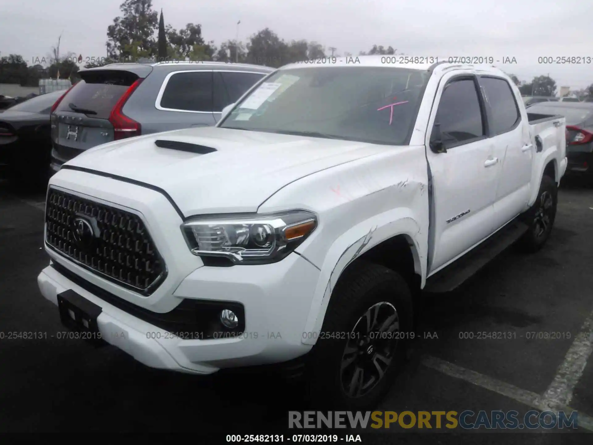 2 Photograph of a damaged car 3TMAZ5CN7KM087247 TOYOTA TACOMA 2019