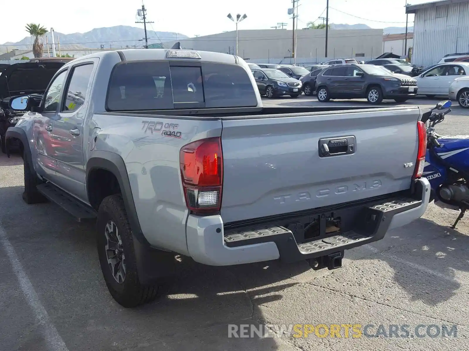 3 Photograph of a damaged car 3TMAZ5CN7KM087510 TOYOTA TACOMA 2019