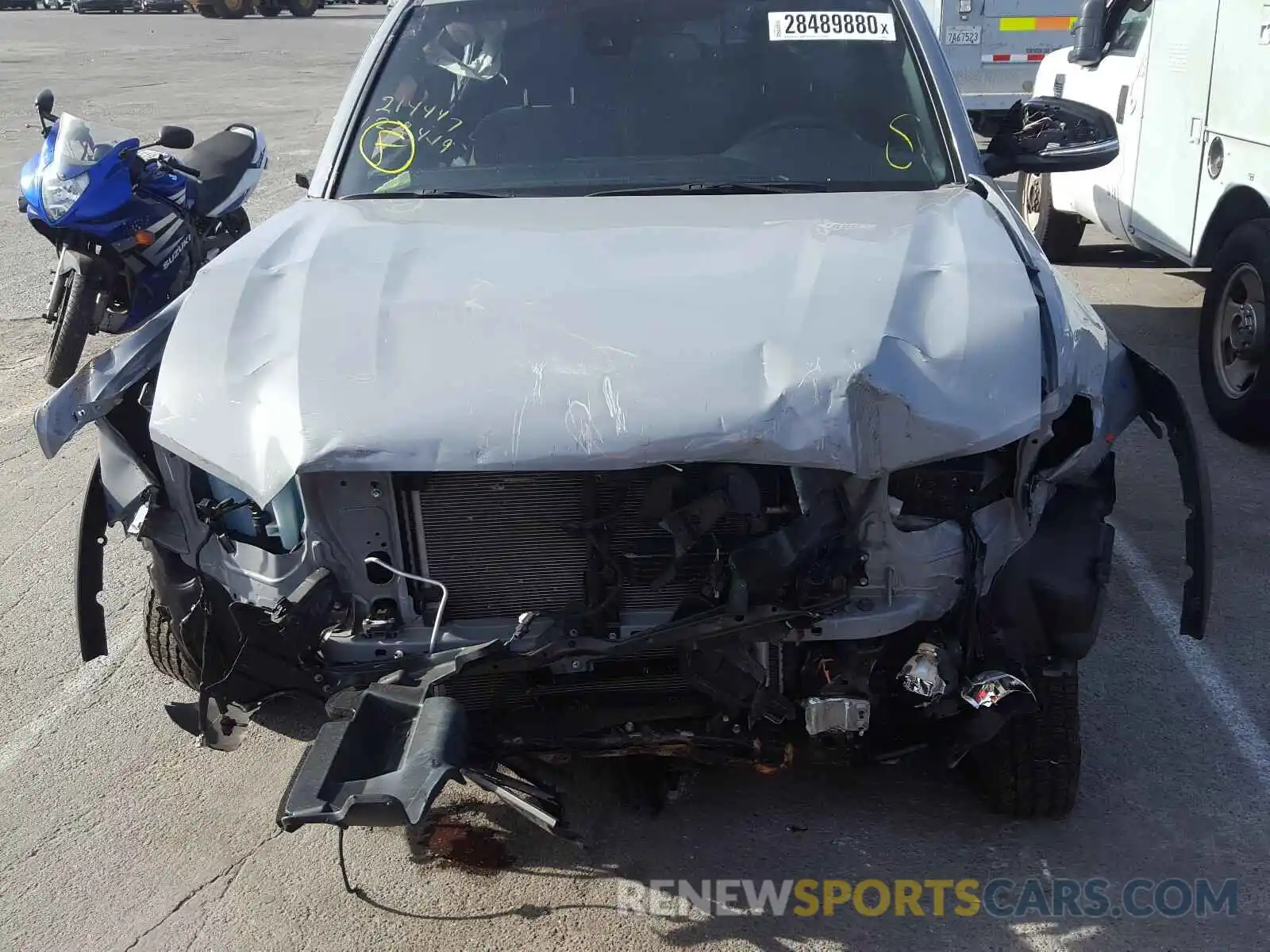 9 Photograph of a damaged car 3TMAZ5CN7KM087510 TOYOTA TACOMA 2019