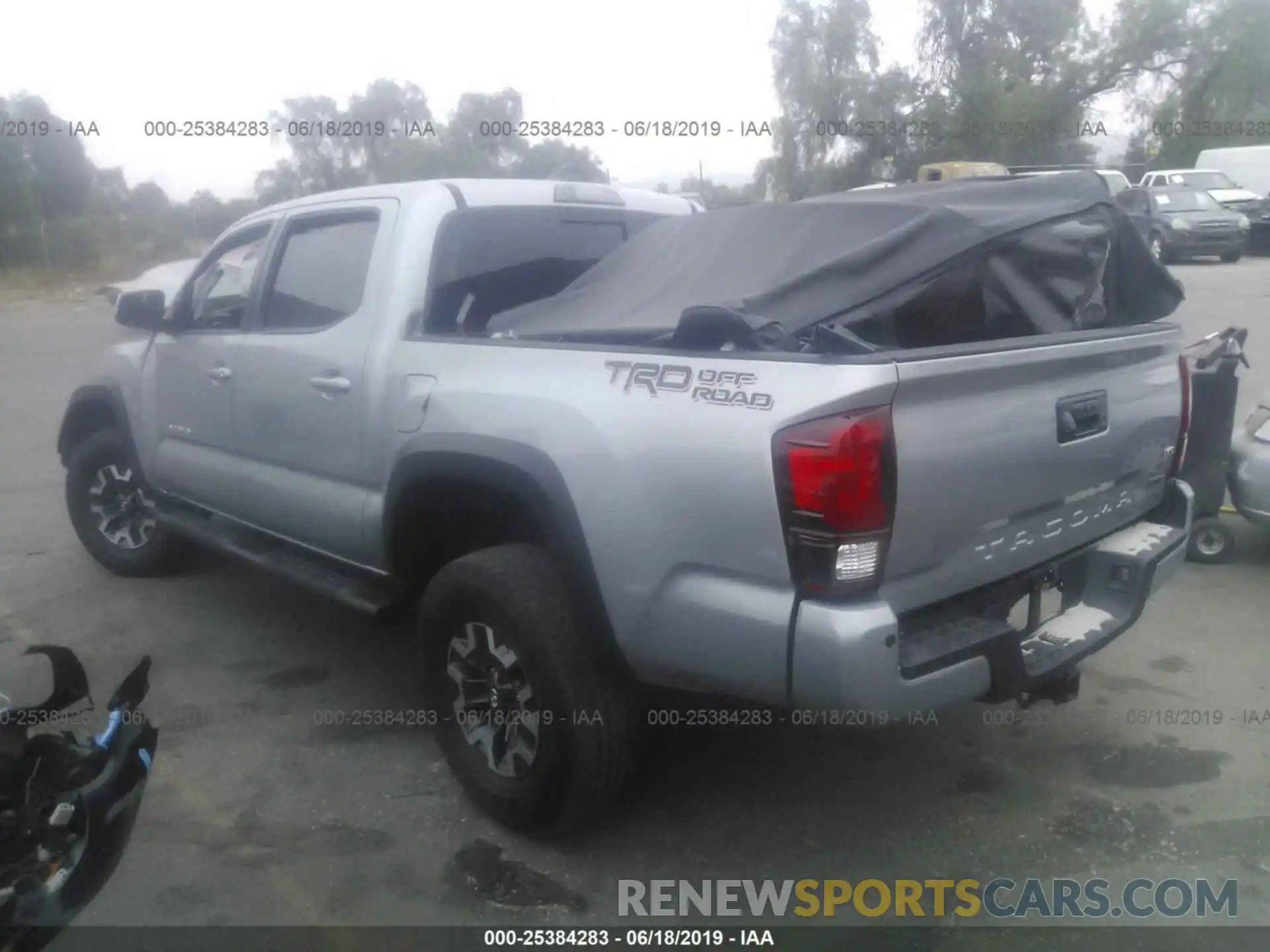 3 Photograph of a damaged car 3TMAZ5CN7KM087846 TOYOTA TACOMA 2019