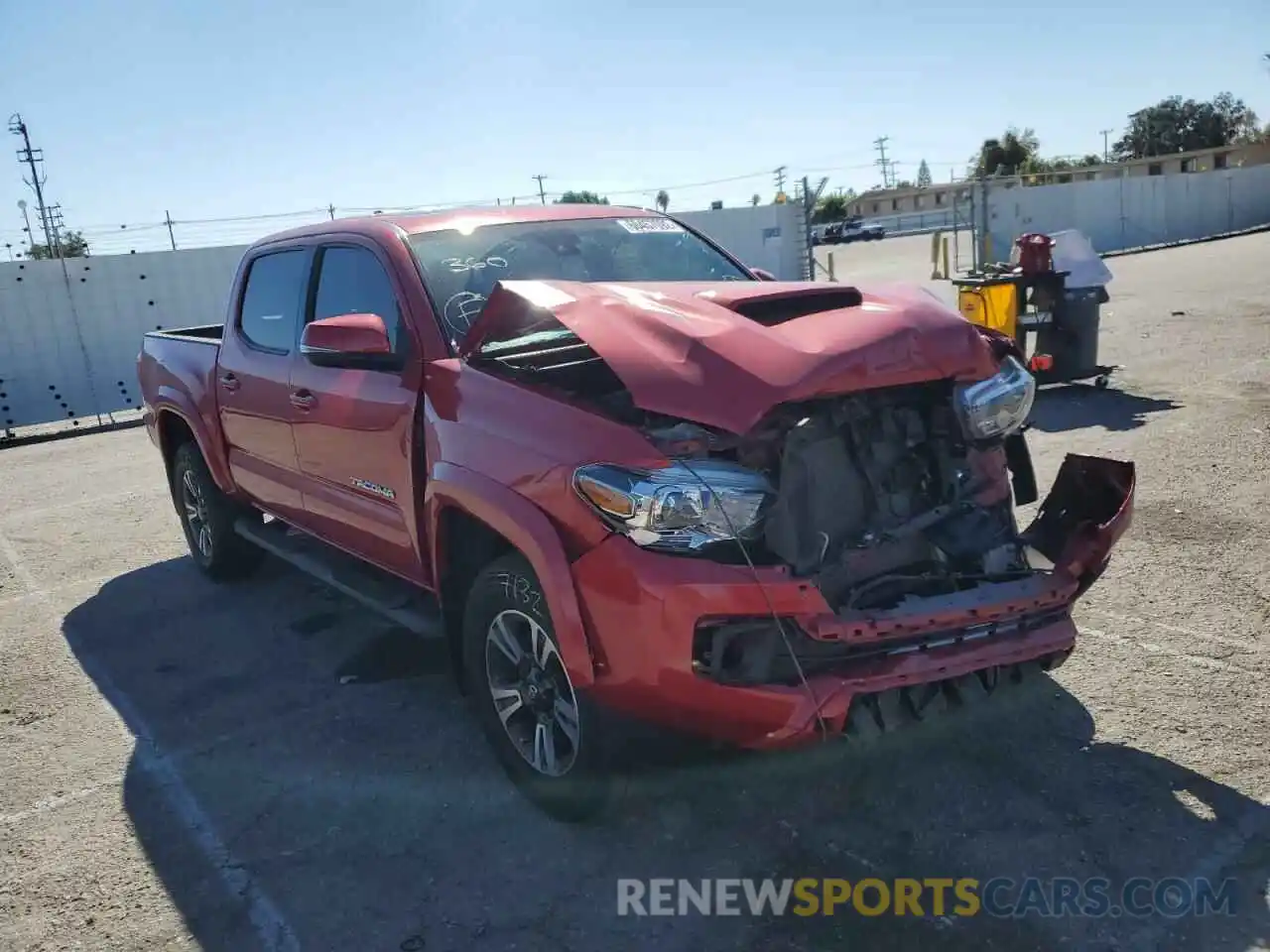 1 Photograph of a damaged car 3TMAZ5CN7KM088849 TOYOTA TACOMA 2019