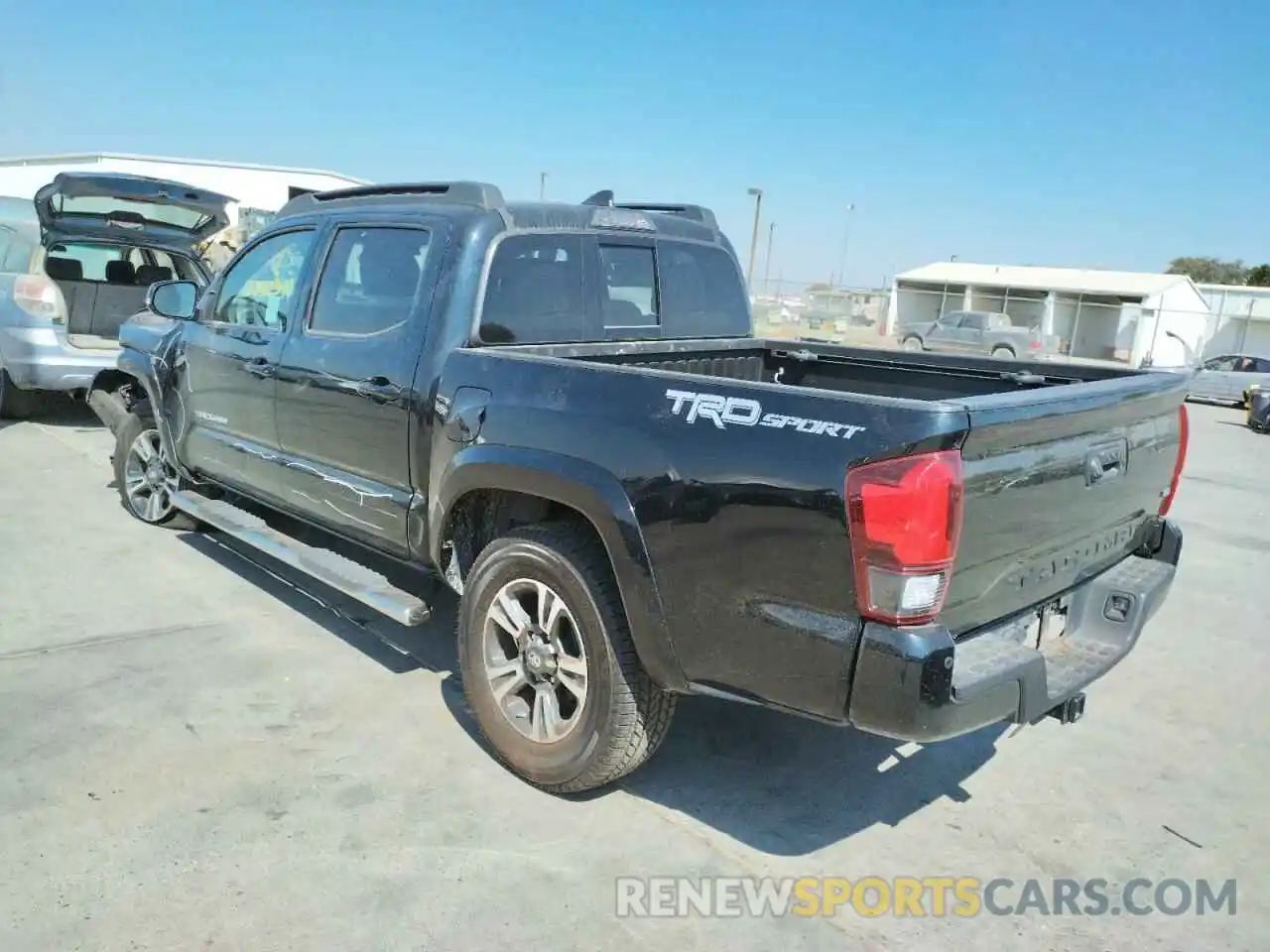 3 Photograph of a damaged car 3TMAZ5CN7KM090861 TOYOTA TACOMA 2019