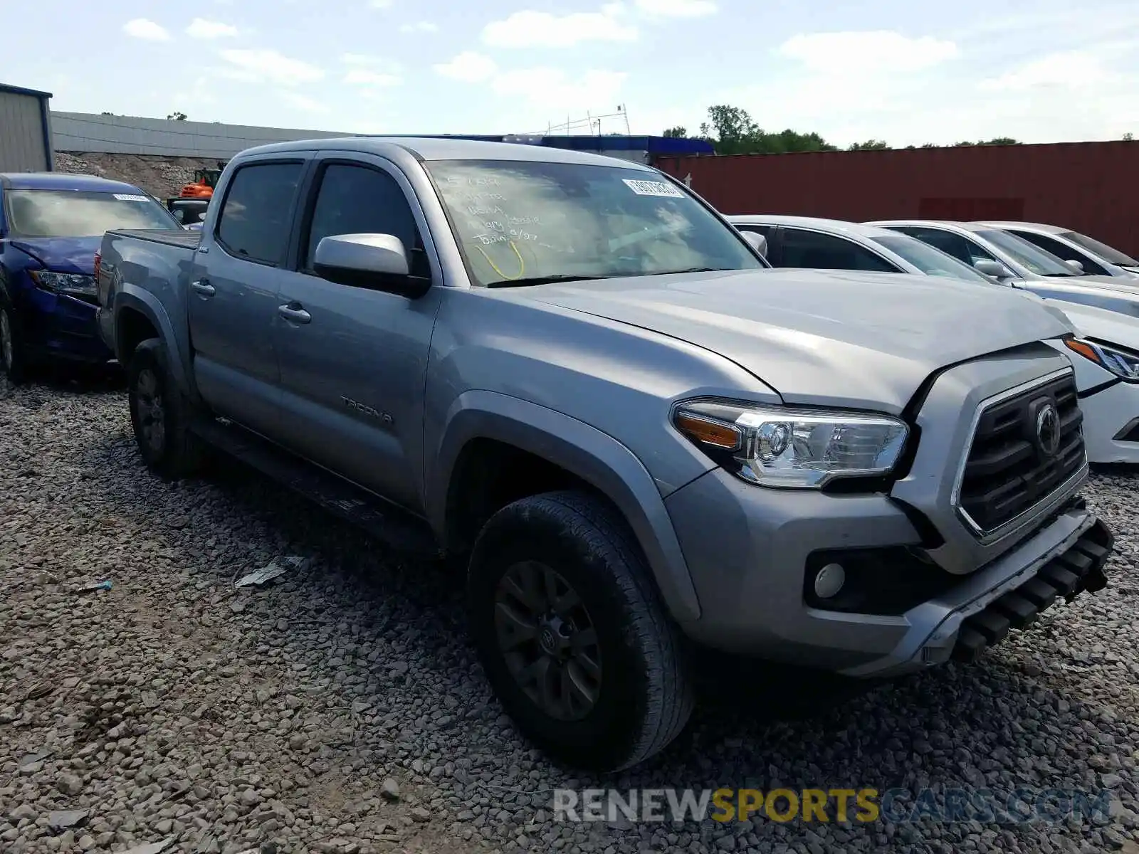 1 Photograph of a damaged car 3TMAZ5CN7KM093338 TOYOTA TACOMA 2019