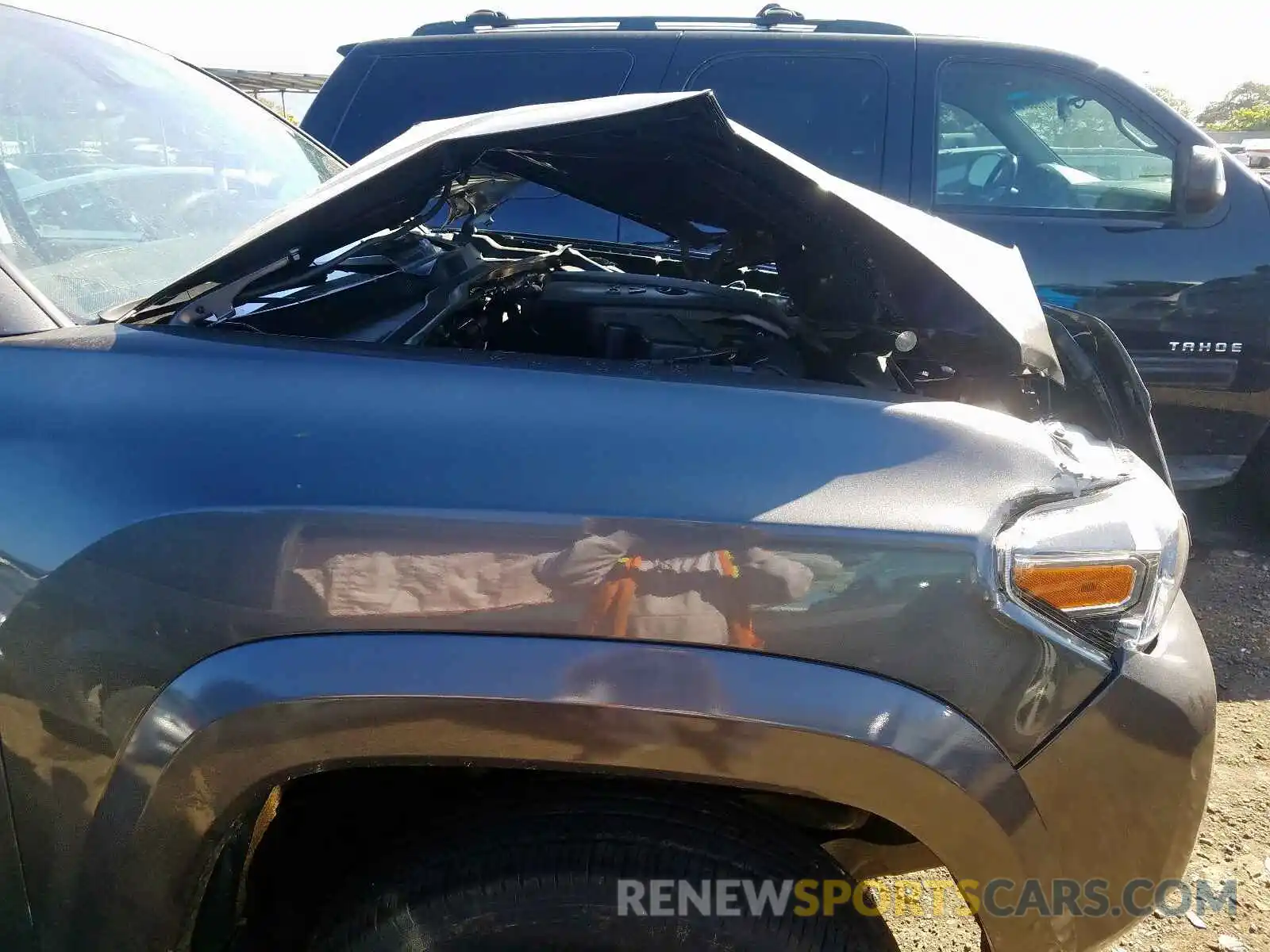 9 Photograph of a damaged car 3TMAZ5CN7KM096501 TOYOTA TACOMA 2019