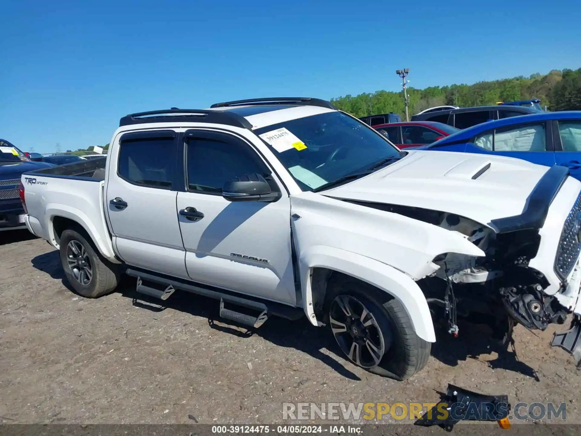 13 Фотография поврежденного автомобиля 3TMAZ5CN7KM099799 TOYOTA TACOMA 2019