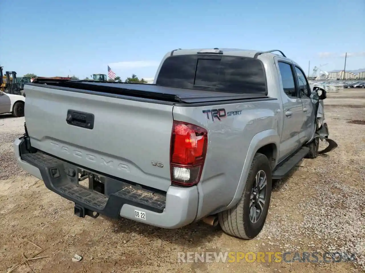 4 Фотография поврежденного автомобиля 3TMAZ5CN7KM102748 TOYOTA TACOMA 2019