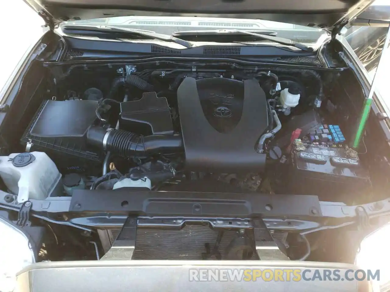 7 Photograph of a damaged car 3TMAZ5CN7KM104547 TOYOTA TACOMA 2019