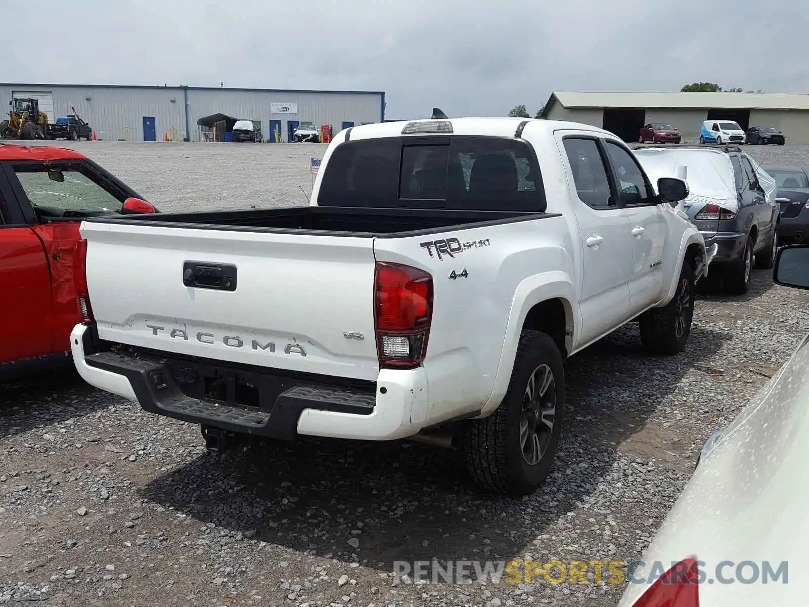 4 Photograph of a damaged car 3TMAZ5CN7KM105813 TOYOTA TACOMA 2019