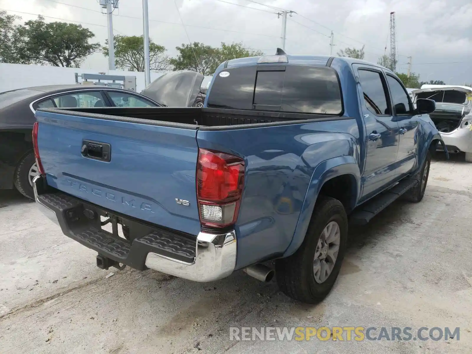 4 Фотография поврежденного автомобиля 3TMAZ5CN7KM112356 TOYOTA TACOMA 2019