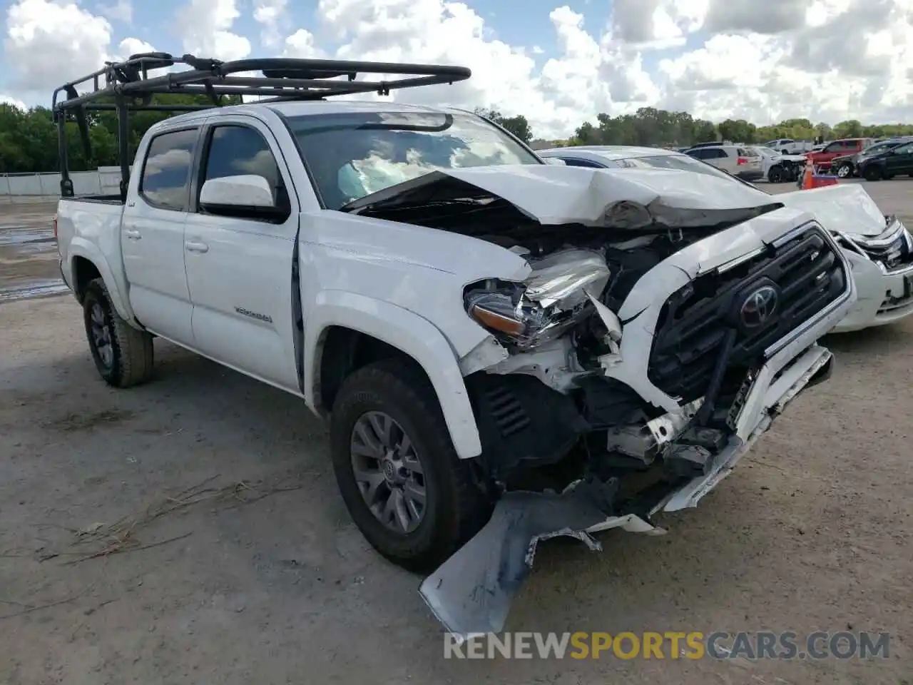 1 Photograph of a damaged car 3TMAZ5CN8KM087855 TOYOTA TACOMA 2019