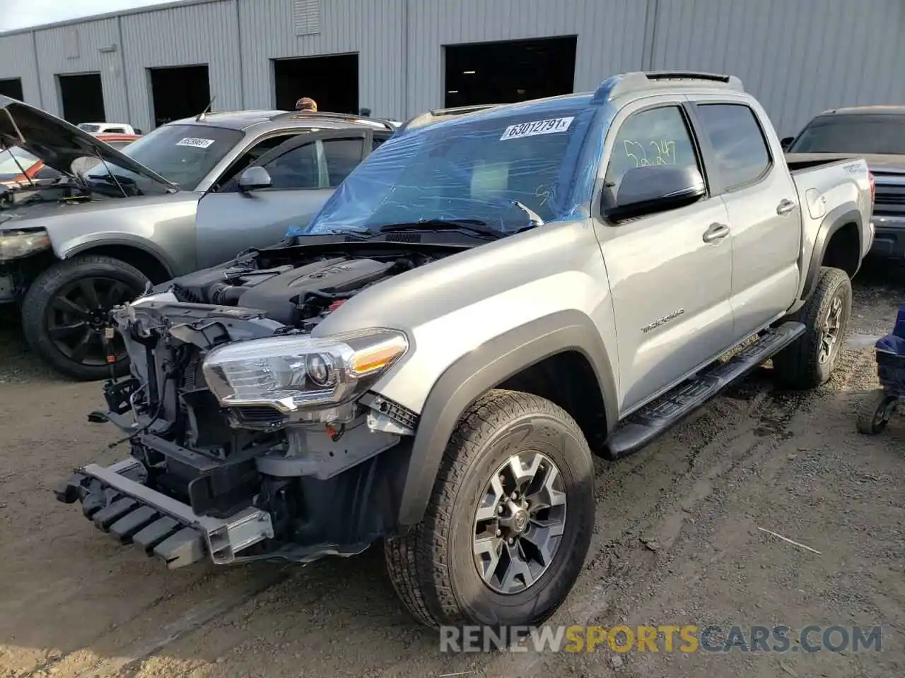 2 Photograph of a damaged car 3TMAZ5CN8KM088116 TOYOTA TACOMA 2019