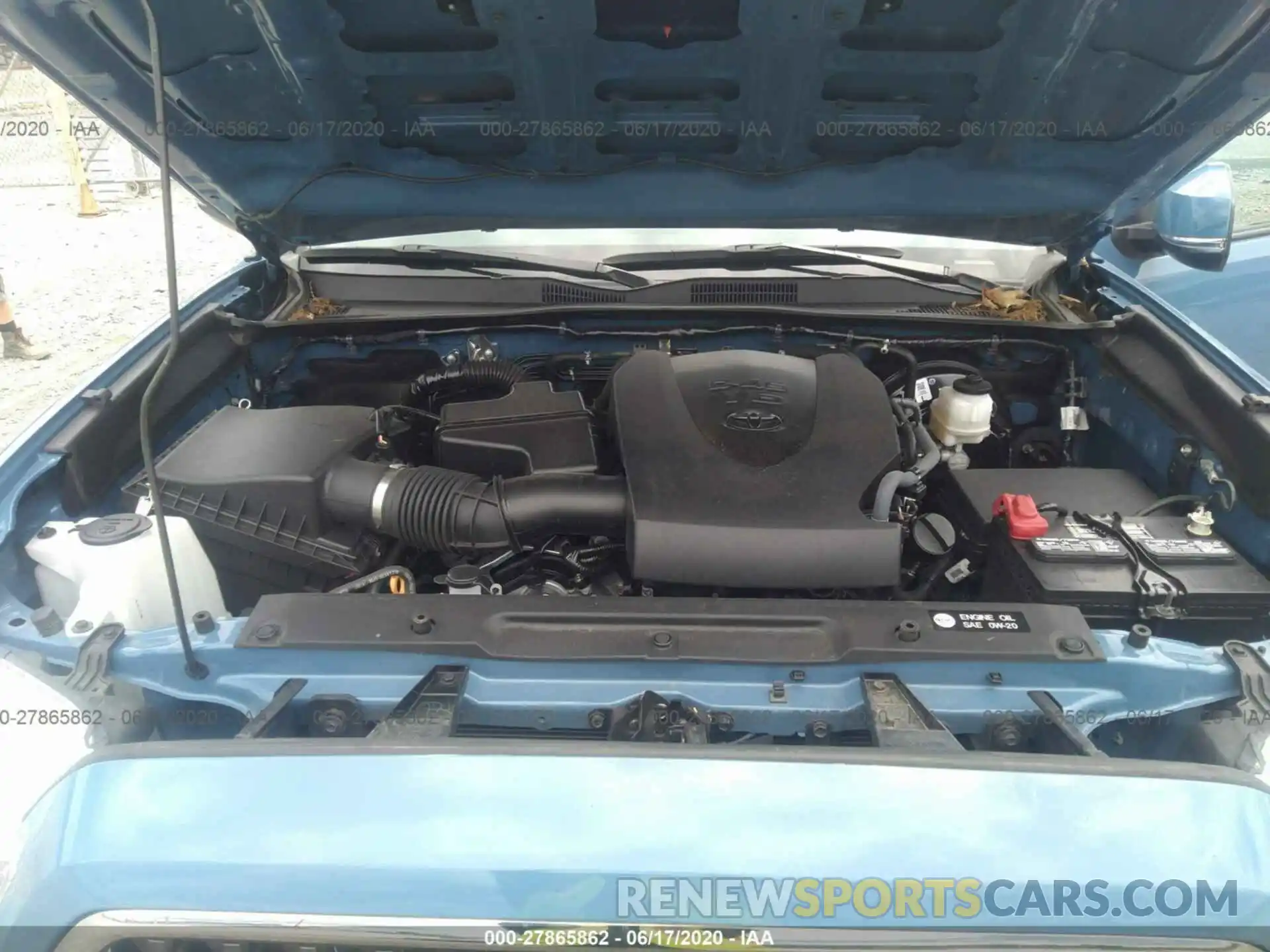 10 Photograph of a damaged car 3TMAZ5CN8KM093039 TOYOTA TACOMA 2019