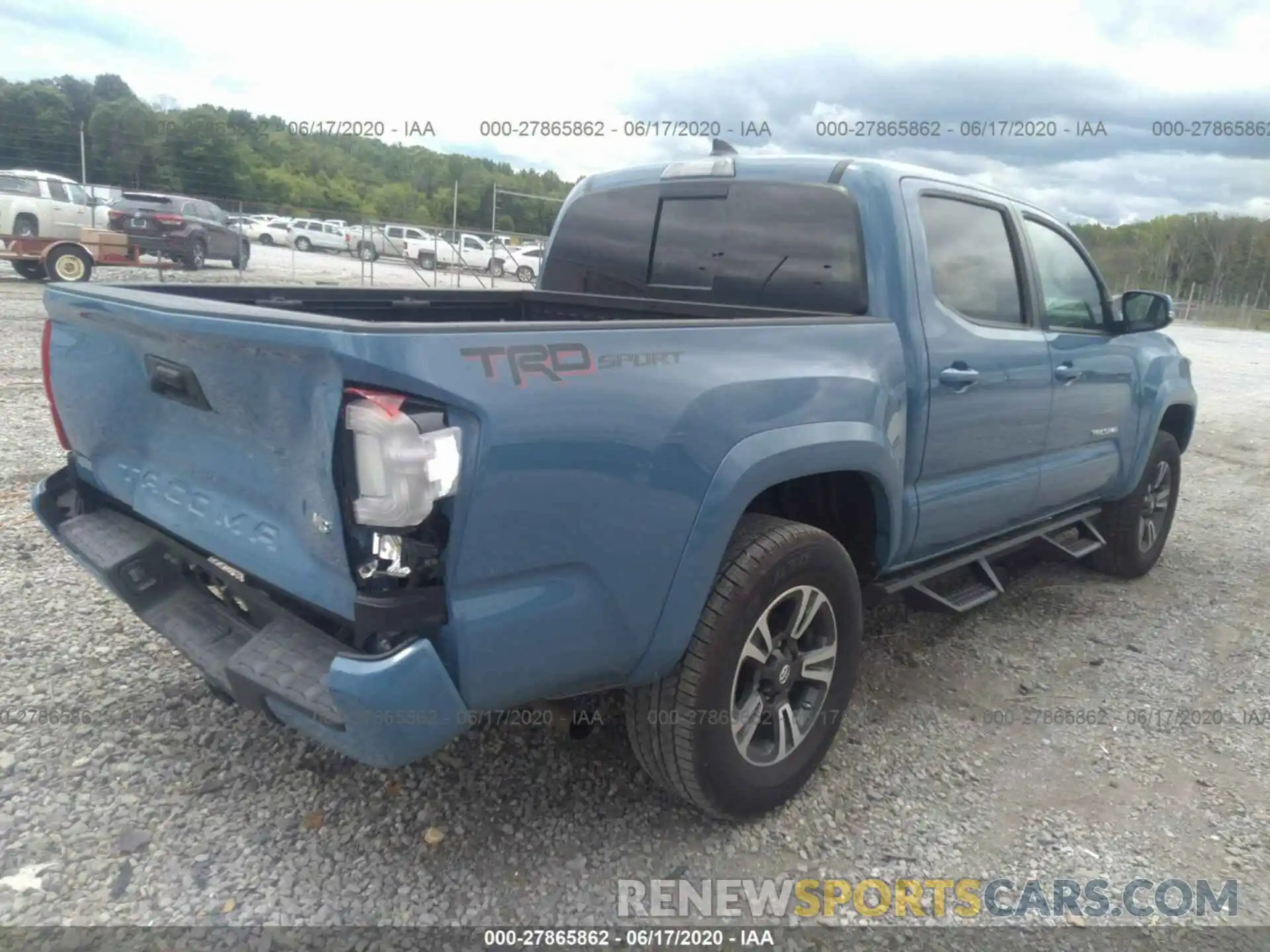 4 Photograph of a damaged car 3TMAZ5CN8KM093039 TOYOTA TACOMA 2019