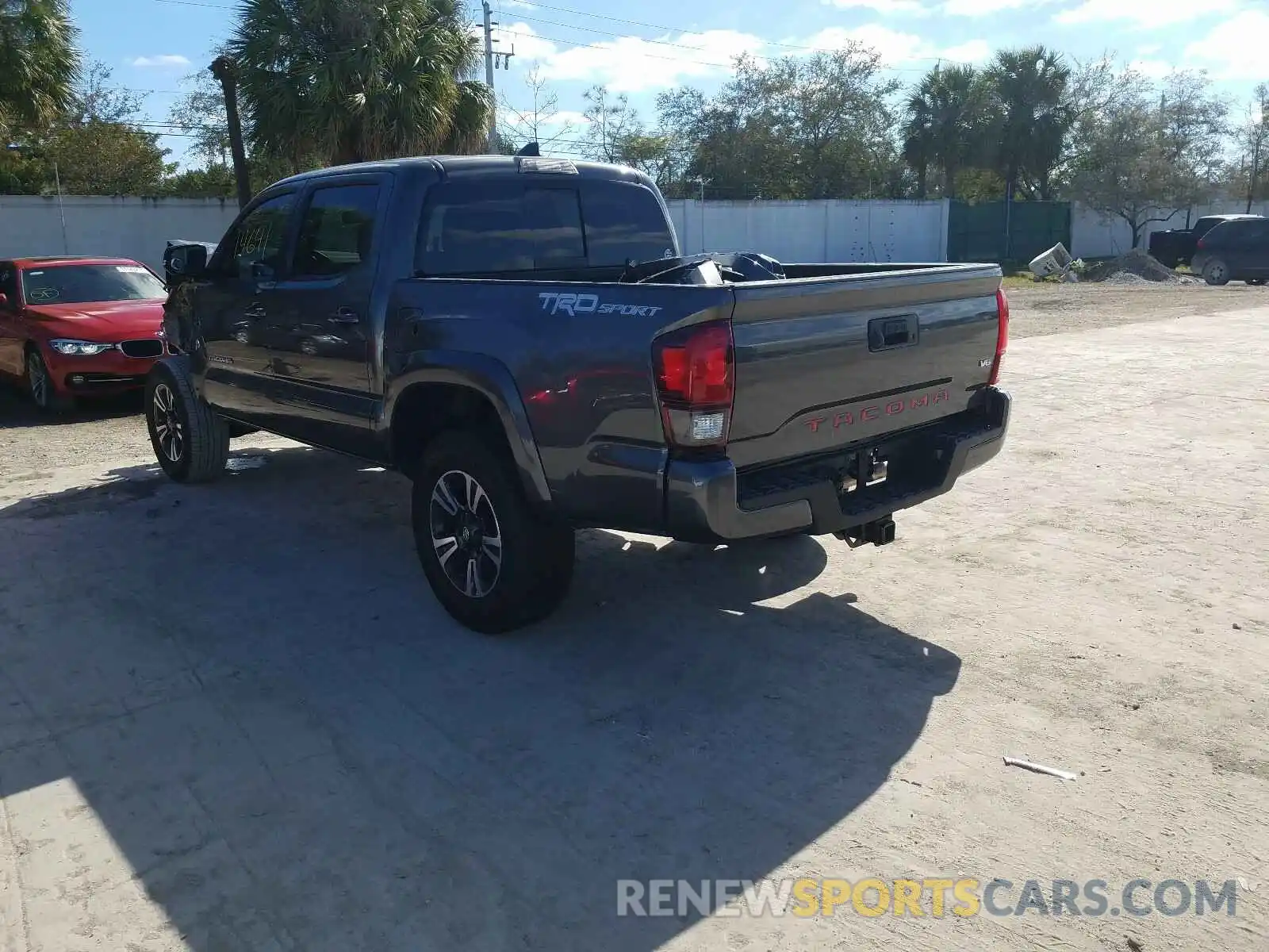 3 Photograph of a damaged car 3TMAZ5CN8KM097849 TOYOTA TACOMA 2019