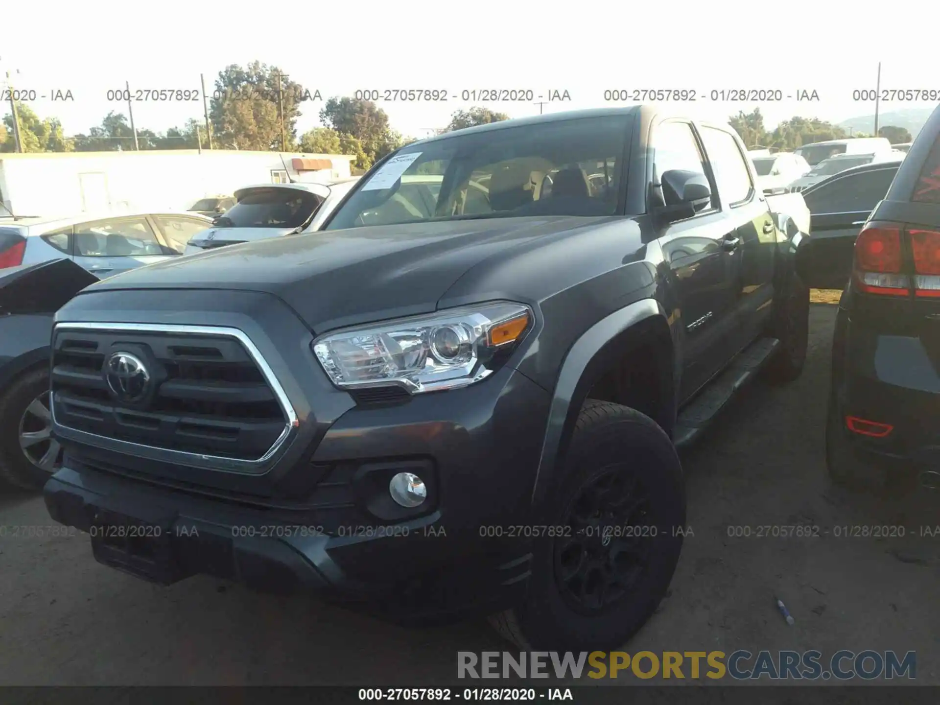 2 Photograph of a damaged car 3TMAZ5CN8KM098287 TOYOTA TACOMA 2019