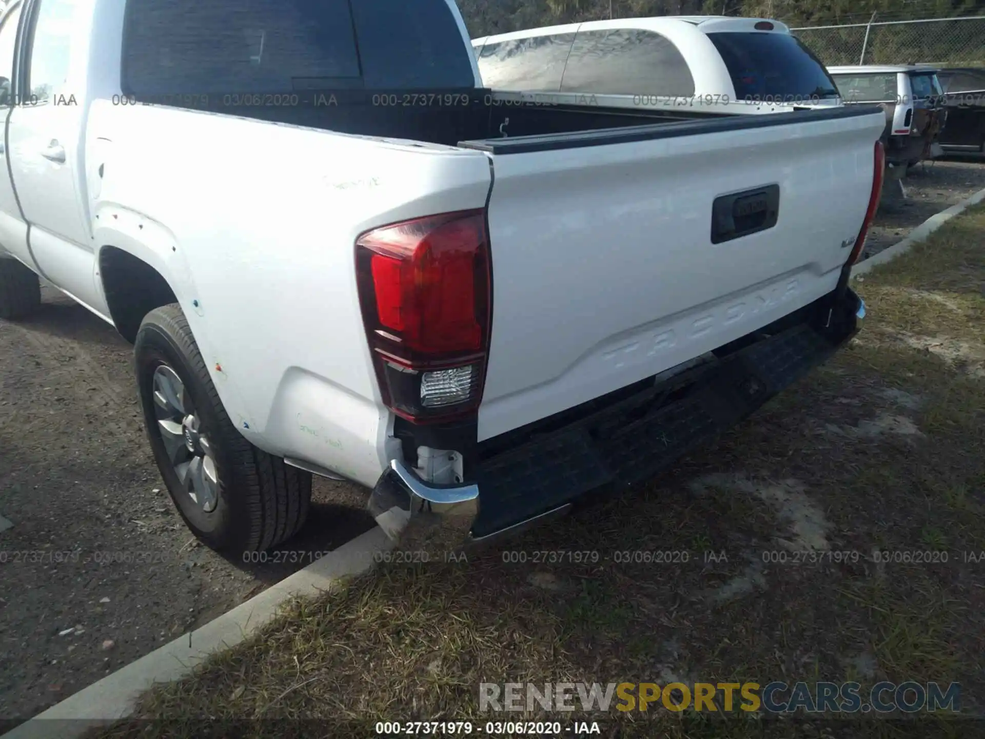 6 Photograph of a damaged car 3TMAZ5CN8KM099603 TOYOTA TACOMA 2019