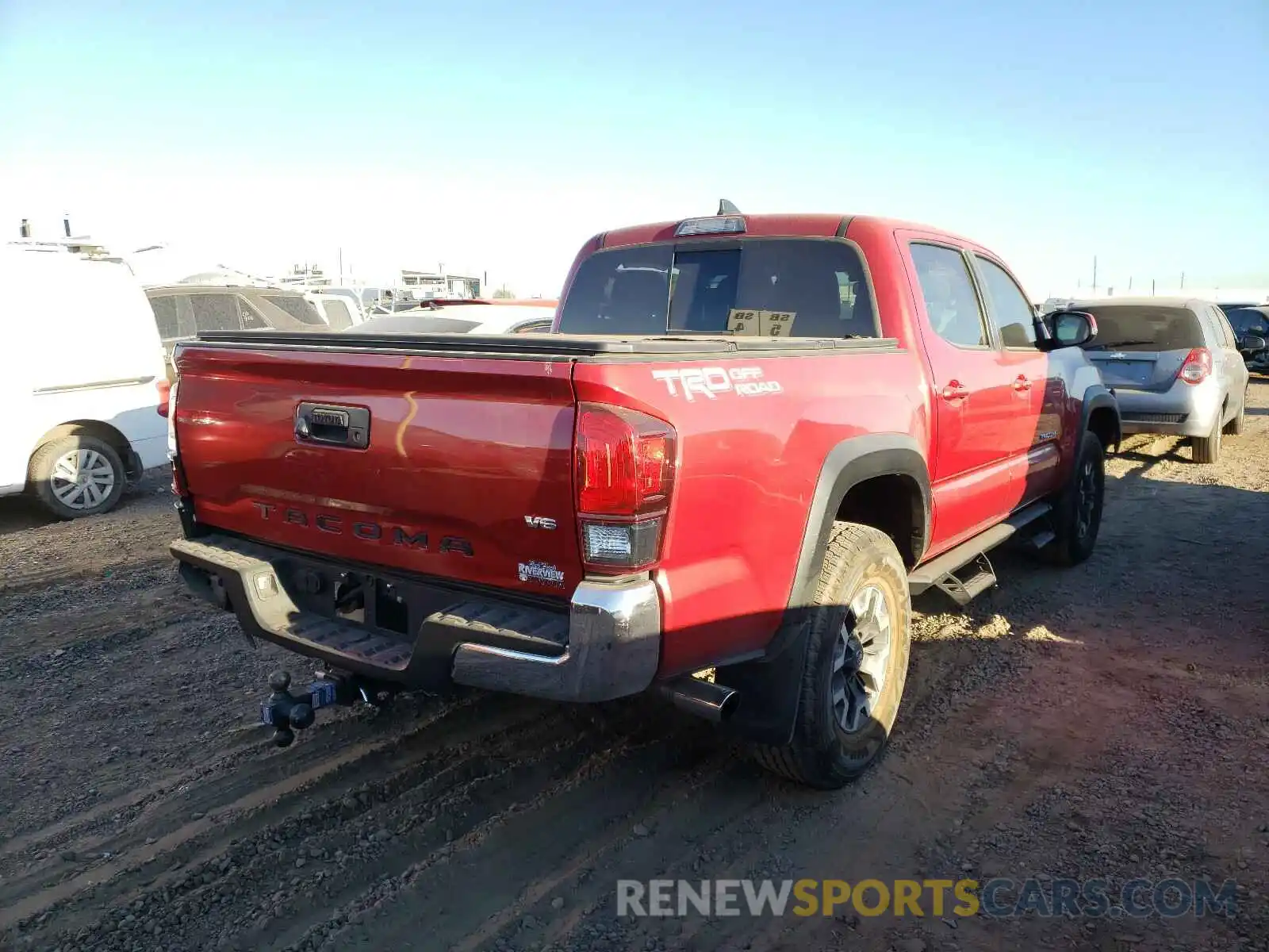 4 Photograph of a damaged car 3TMAZ5CN8KM100278 TOYOTA TACOMA 2019