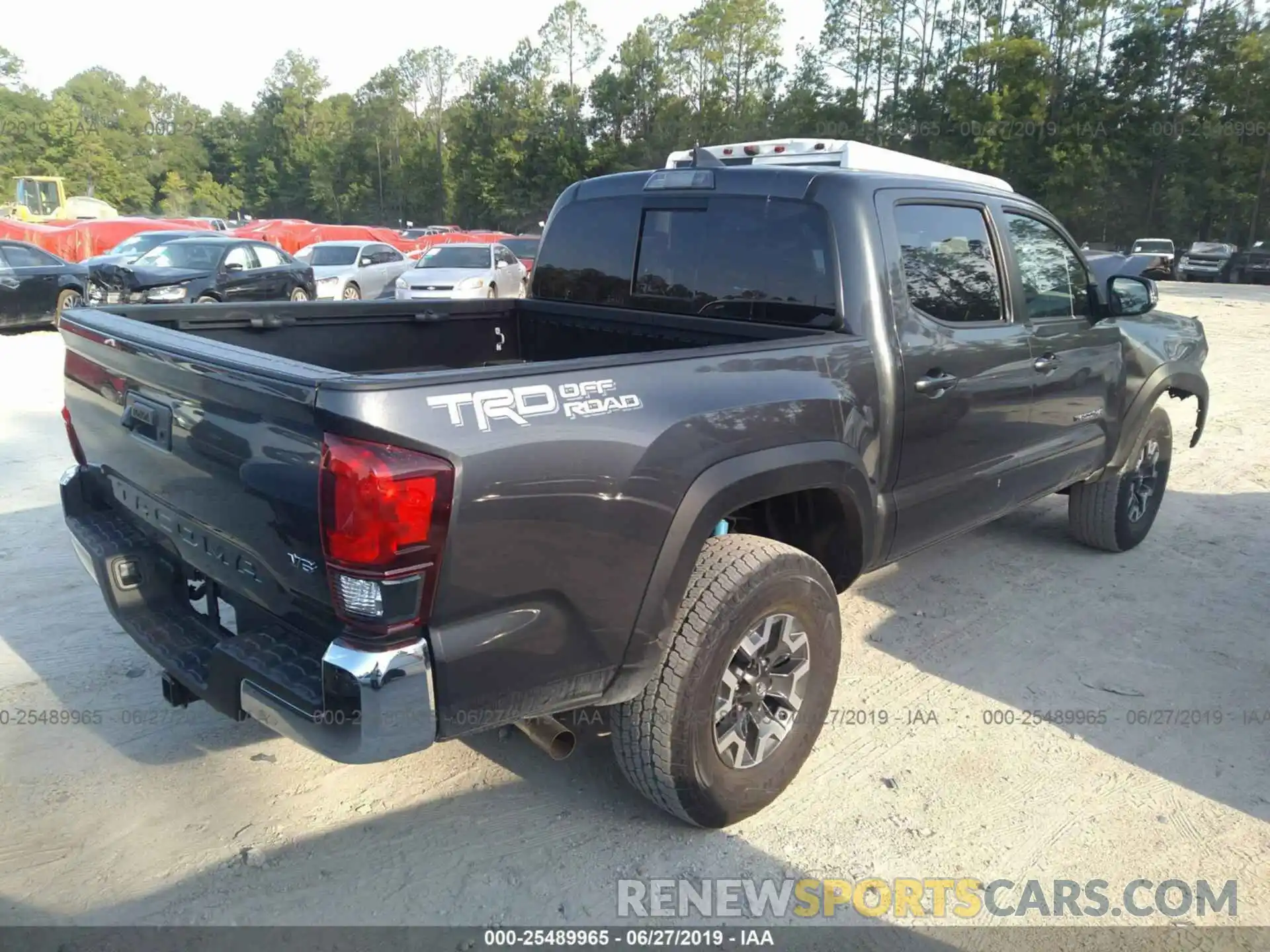 4 Photograph of a damaged car 3TMAZ5CN8KM100300 TOYOTA TACOMA 2019