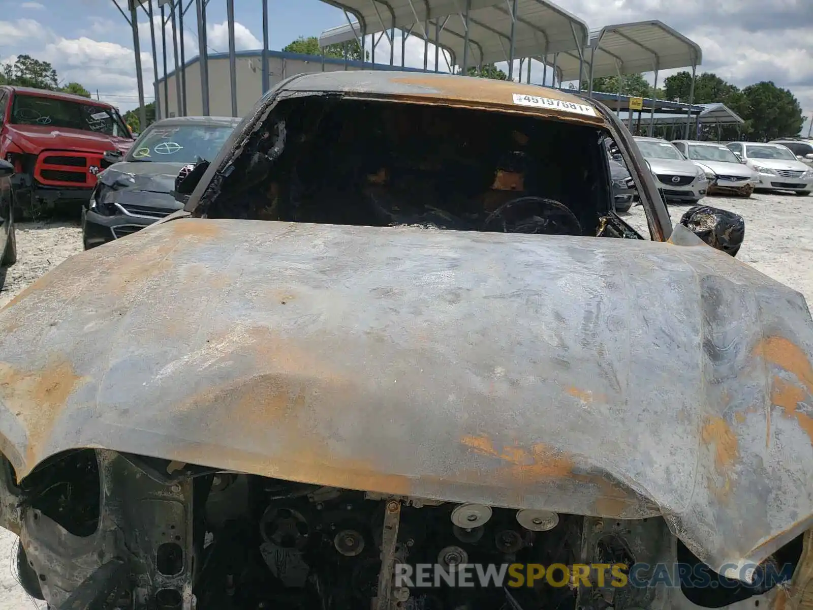 7 Photograph of a damaged car 3TMAZ5CN8KM106761 TOYOTA TACOMA 2019