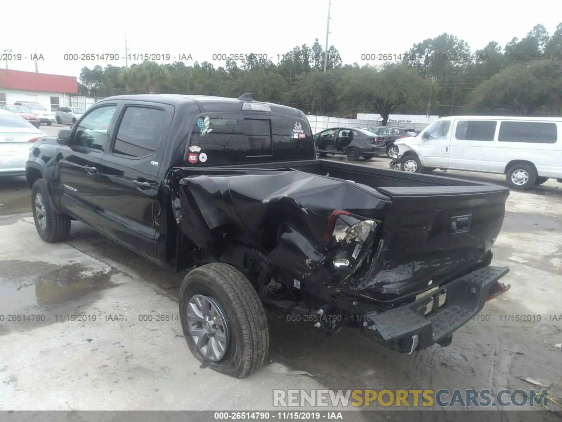 6 Photograph of a damaged car 3TMAZ5CN8KM110132 TOYOTA TACOMA 2019