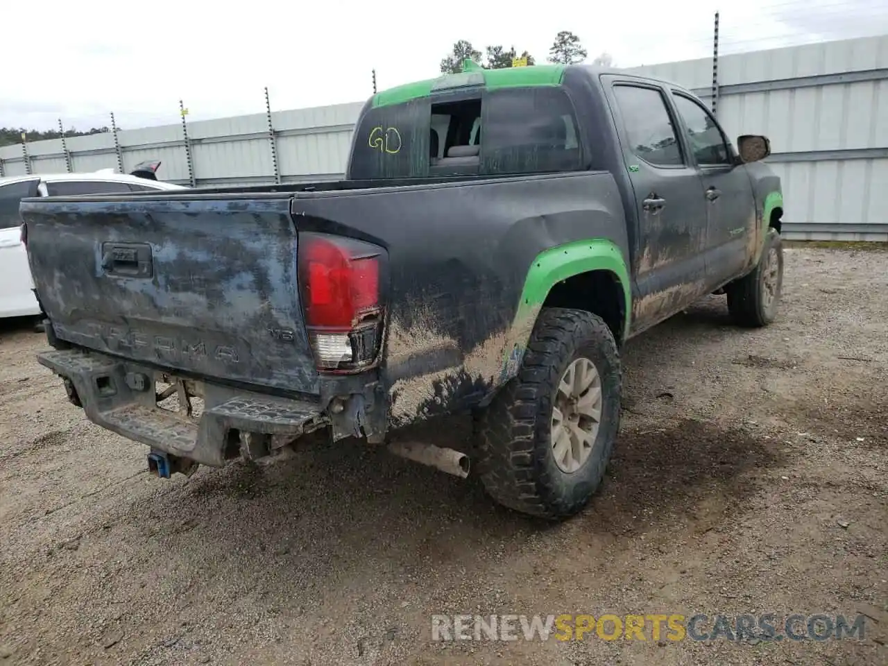 4 Photograph of a damaged car 3TMAZ5CN8KM110180 TOYOTA TACOMA 2019