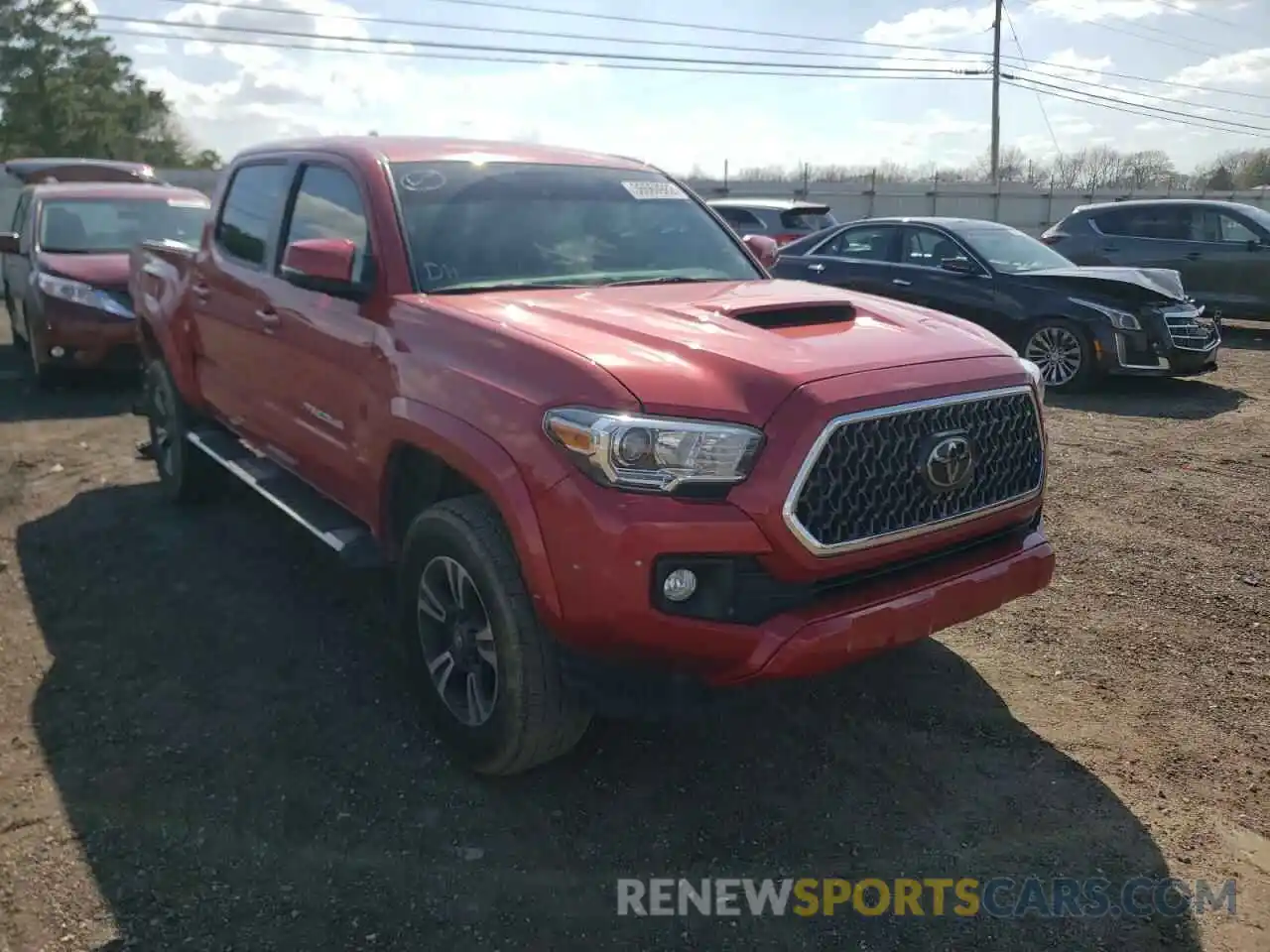 1 Photograph of a damaged car 3TMAZ5CN8KM110549 TOYOTA TACOMA 2019