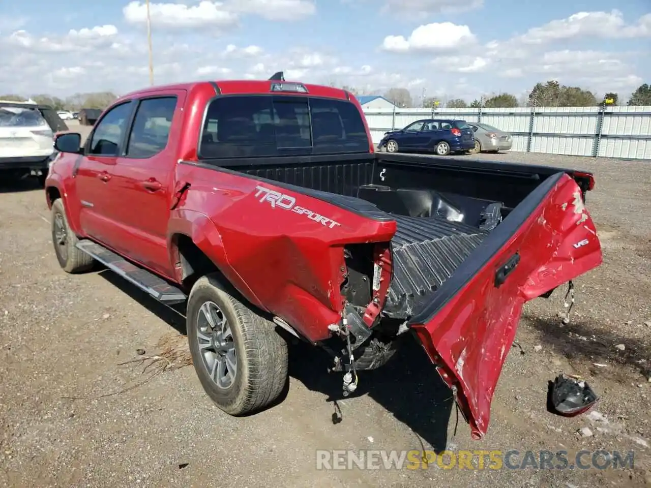 3 Photograph of a damaged car 3TMAZ5CN8KM110549 TOYOTA TACOMA 2019