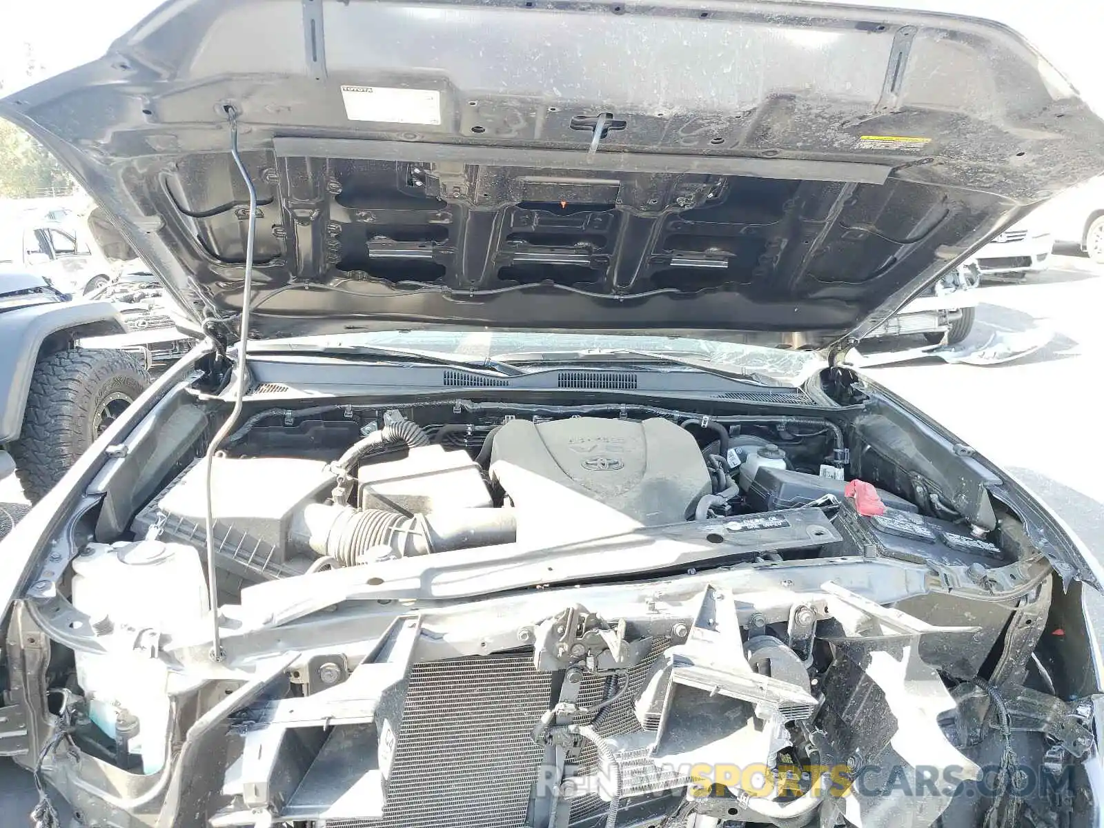 7 Photograph of a damaged car 3TMAZ5CN8KM111538 TOYOTA TACOMA 2019