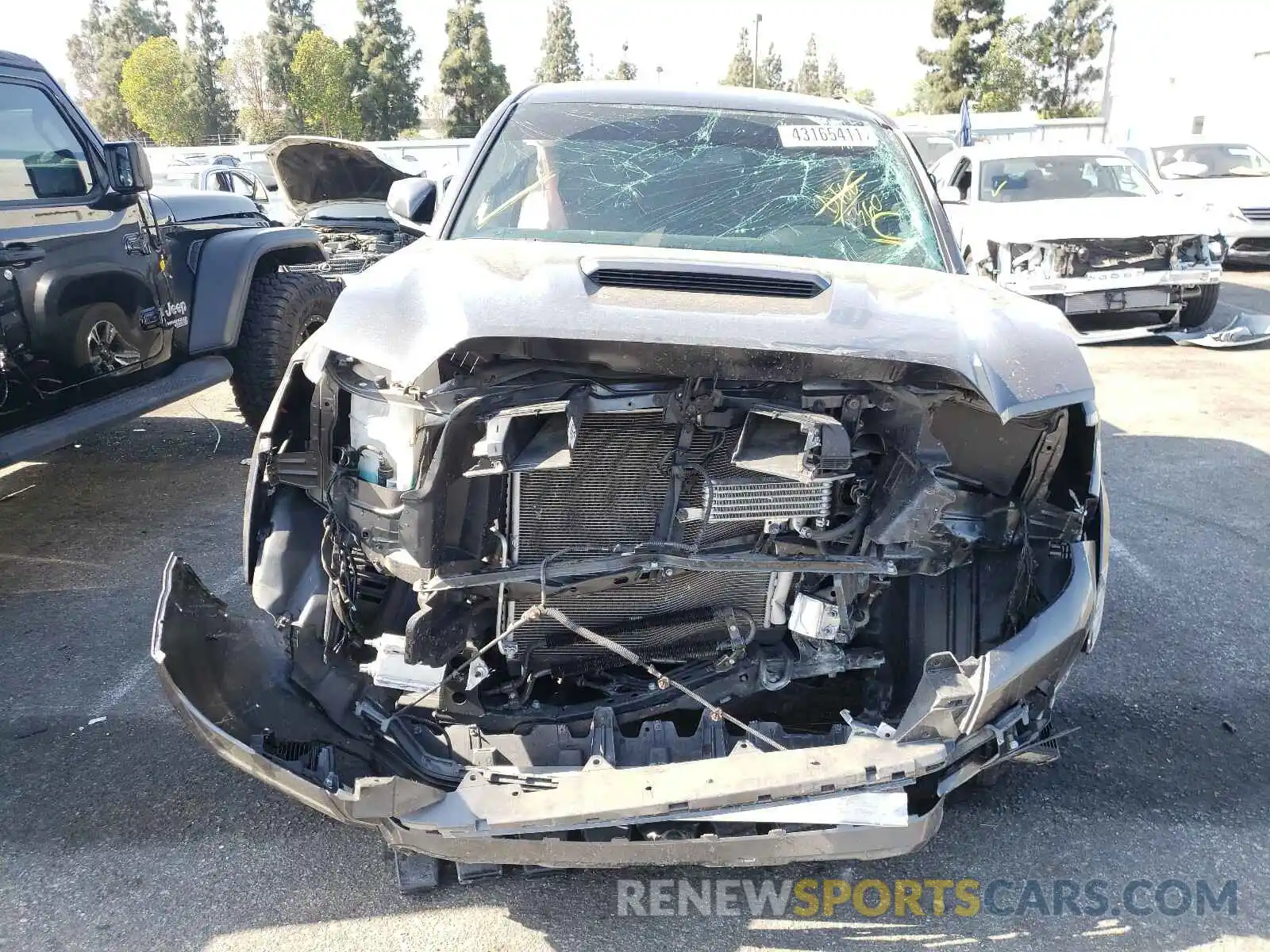 9 Photograph of a damaged car 3TMAZ5CN8KM111538 TOYOTA TACOMA 2019