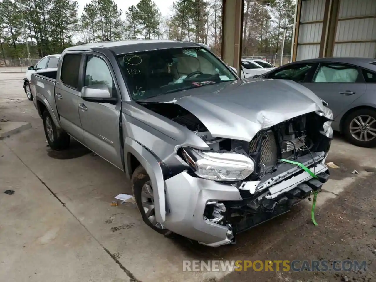 1 Фотография поврежденного автомобиля 3TMAZ5CN8KM114035 TOYOTA TACOMA 2019