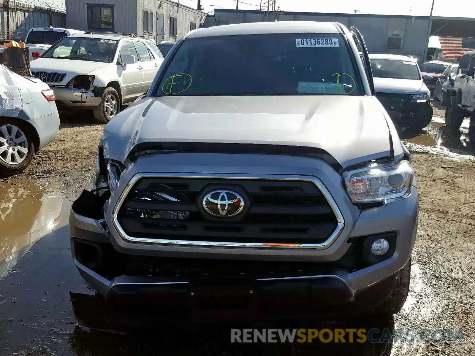 10 Photograph of a damaged car 3TMAZ5CN9KM082440 TOYOTA TACOMA 2019