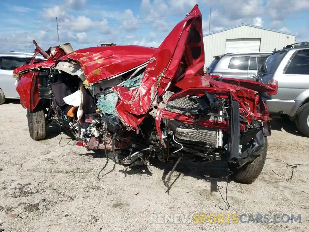 1 Photograph of a damaged car 3TMAZ5CN9KM083491 TOYOTA TACOMA 2019