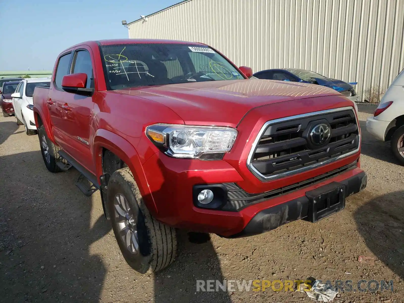 1 Photograph of a damaged car 3TMAZ5CN9KM083944 TOYOTA TACOMA 2019