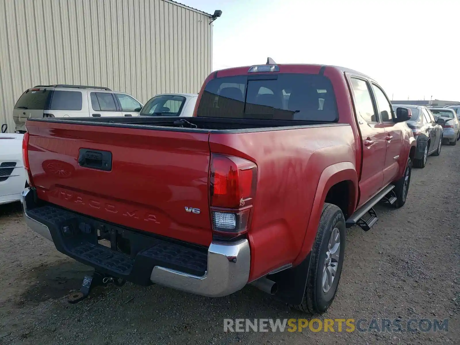 4 Photograph of a damaged car 3TMAZ5CN9KM083944 TOYOTA TACOMA 2019