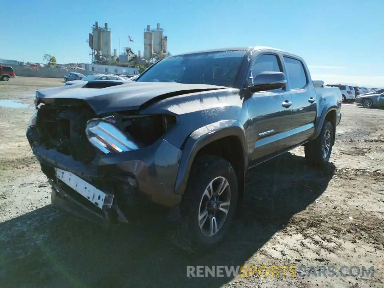 2 Photograph of a damaged car 3TMAZ5CN9KM085130 TOYOTA TACOMA 2019