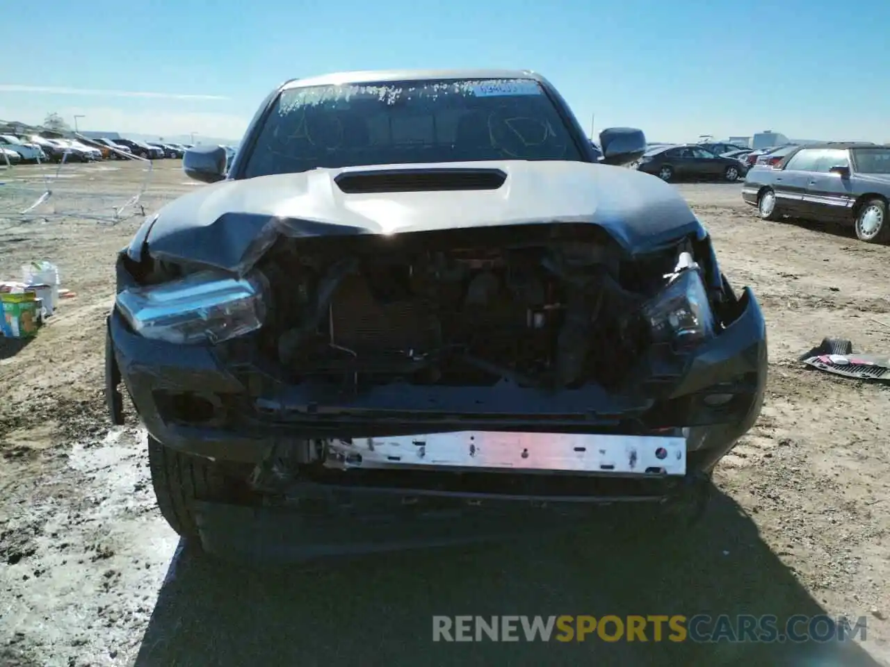 9 Photograph of a damaged car 3TMAZ5CN9KM085130 TOYOTA TACOMA 2019