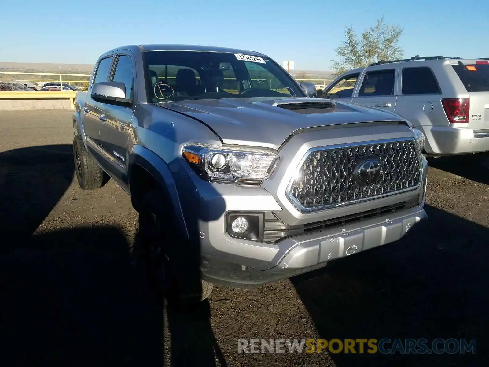 1 Photograph of a damaged car 3TMAZ5CN9KM089405 TOYOTA TACOMA 2019