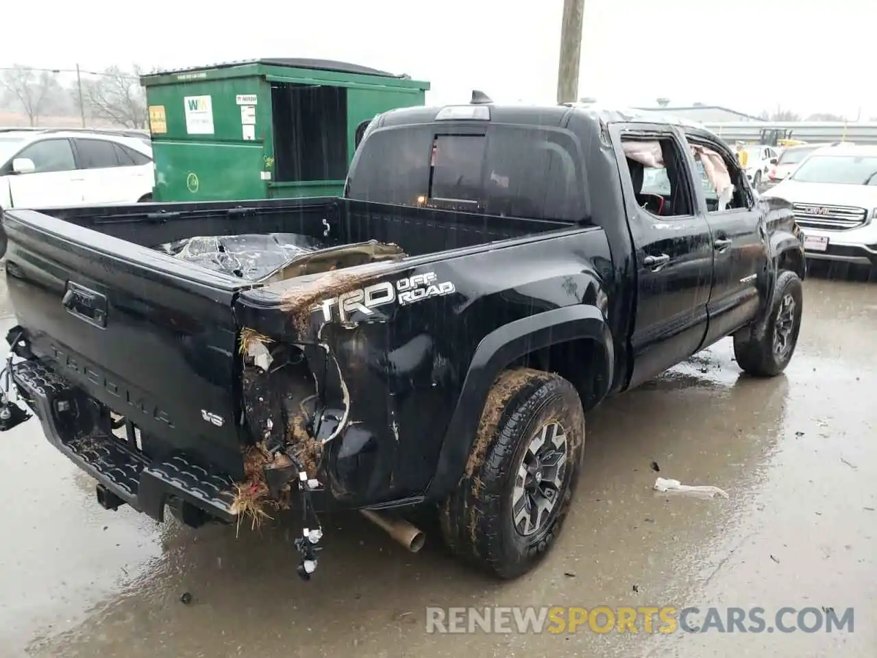 4 Photograph of a damaged car 3TMAZ5CN9KM091364 TOYOTA TACOMA 2019