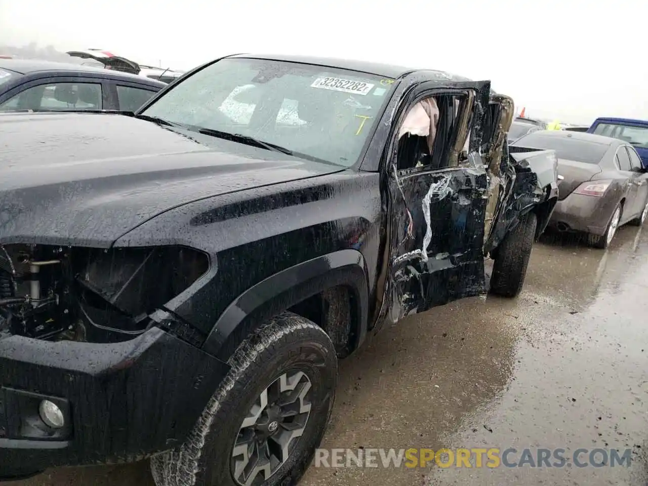 9 Photograph of a damaged car 3TMAZ5CN9KM091364 TOYOTA TACOMA 2019