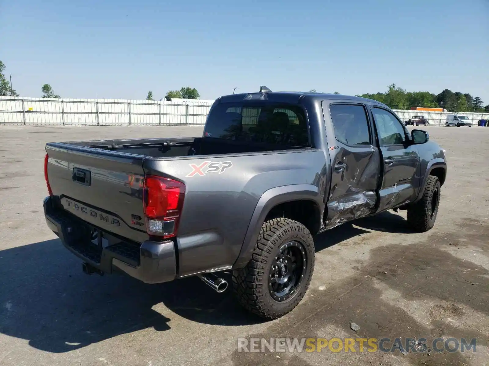 4 Photograph of a damaged car 3TMAZ5CN9KM092238 TOYOTA TACOMA 2019