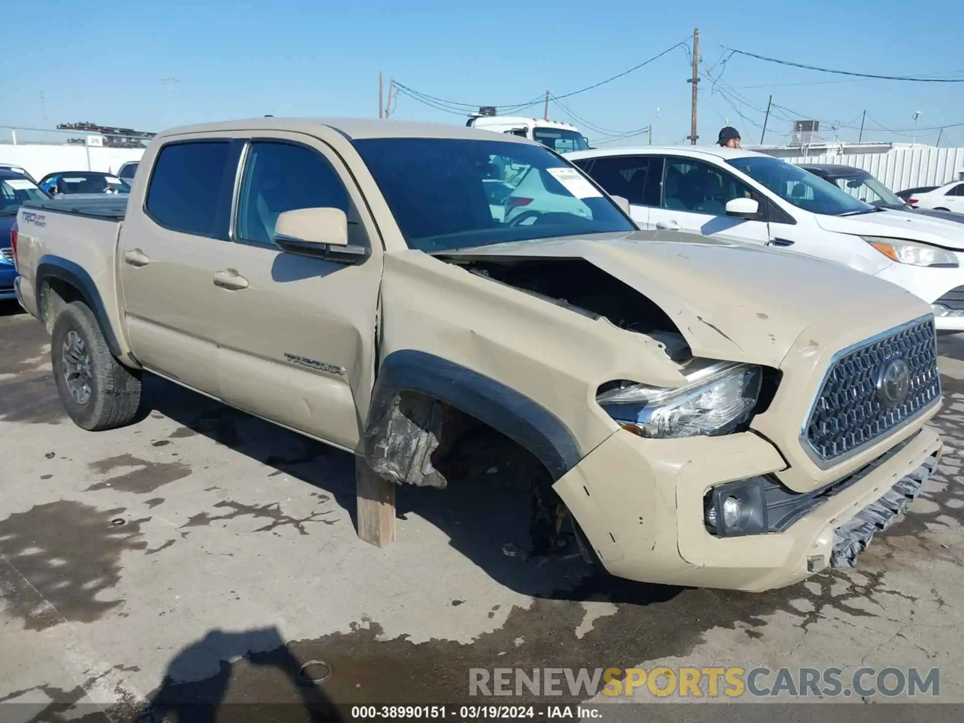 1 Photograph of a damaged car 3TMAZ5CN9KM094197 TOYOTA TACOMA 2019