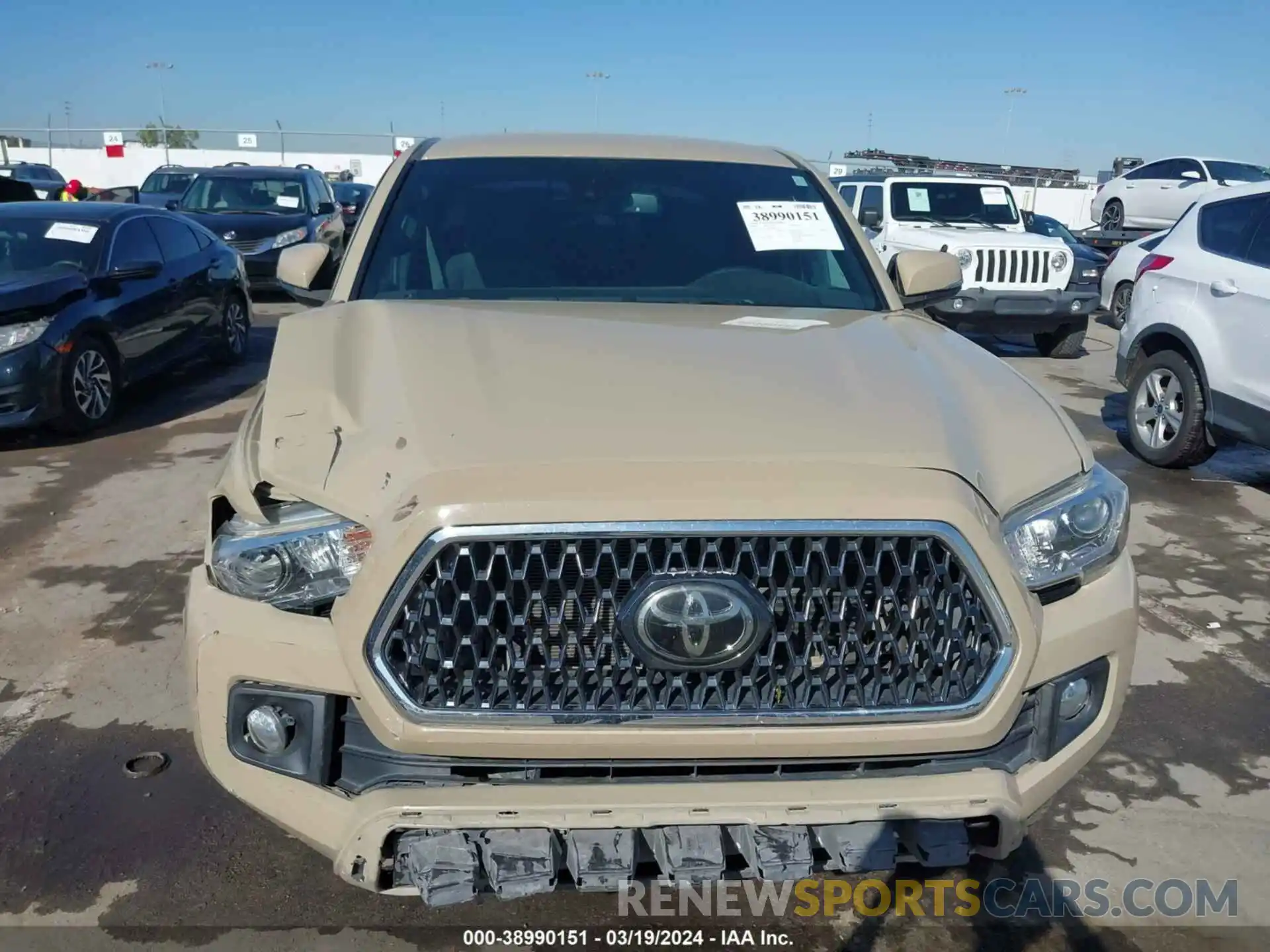 12 Photograph of a damaged car 3TMAZ5CN9KM094197 TOYOTA TACOMA 2019